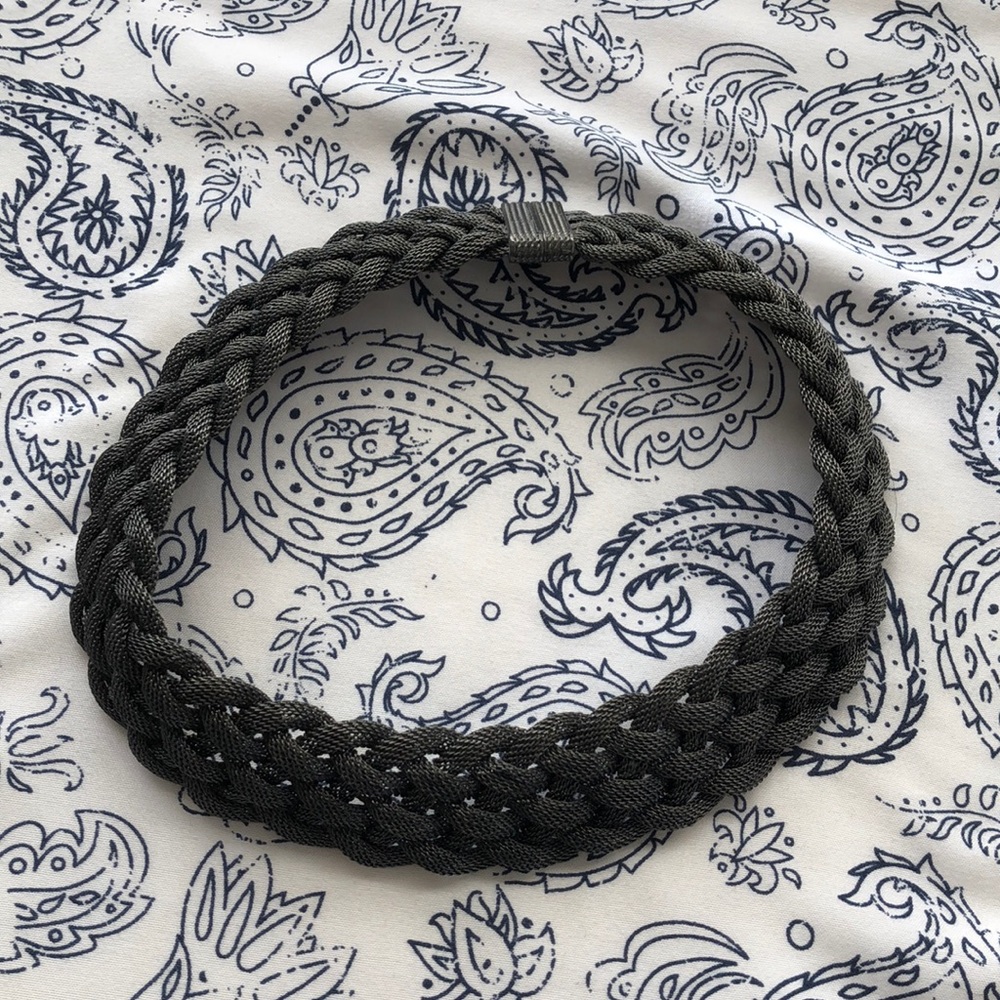 Cool woven necklace!